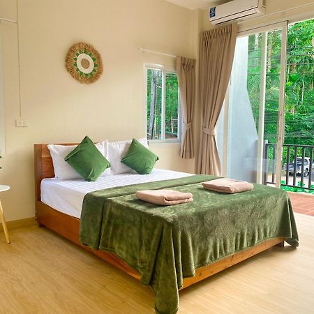 Private Room With Share Bathroom At Little Wild House Khaosok Khao Sok National Park Dış mekan fotoğraf
